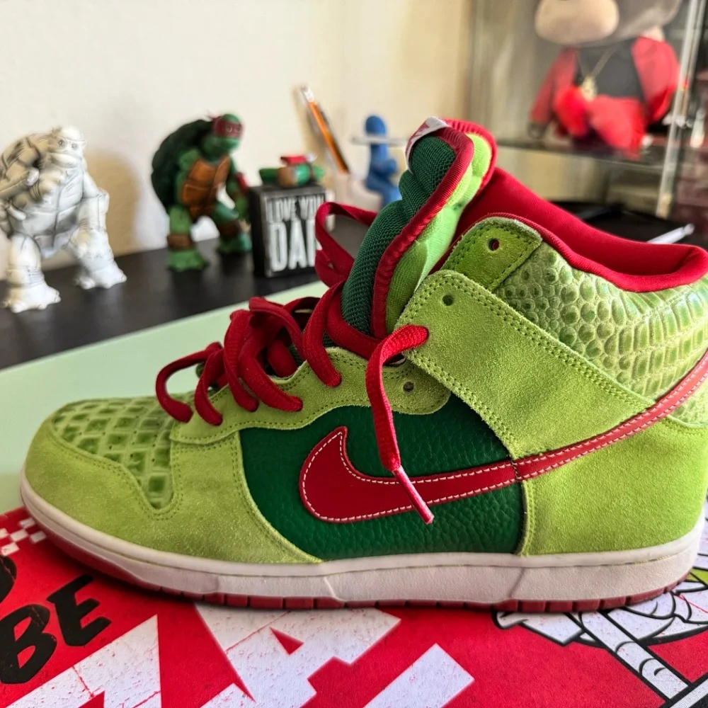 Nike Dunk High Pro SB ‘Dr. Feelgood’ – Mötley Crüe Fans & SB Heads, This One’s F - Picture 4 of 11